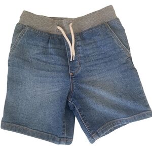 3/20$ OshKosh B'gosh Blue Jeans and Gray Casual Shorts For Kods